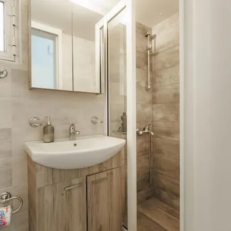 Apartmán Spacious Featuring A Private Terrace *